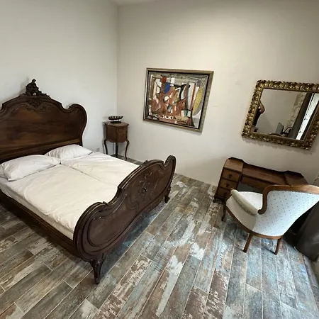 & - Terizis Le Rocher Bulgarevo