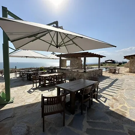 호텔 & - Terizis Le Rocher *