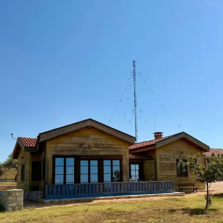 호텔 & - Terizis Le Rocher *