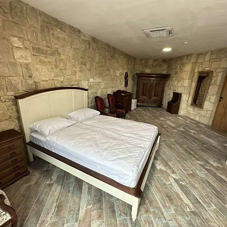& - Terizis Le Rocher Otel *