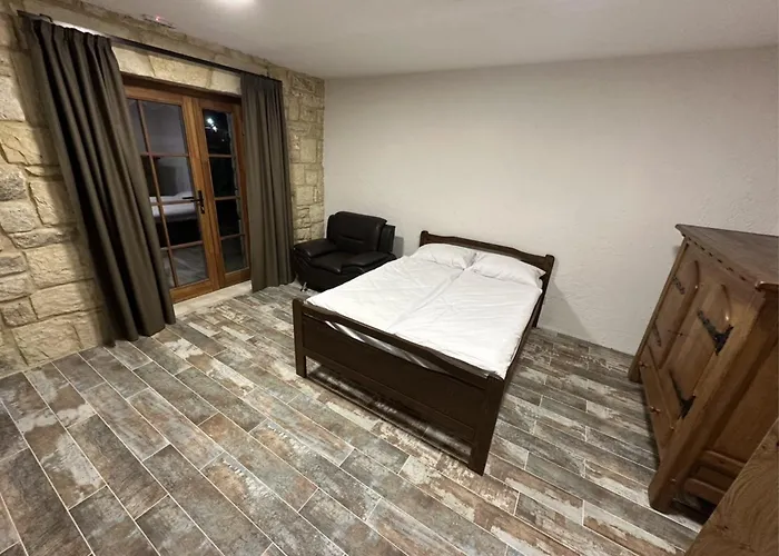 & - Terizis Le Rocher Hotel