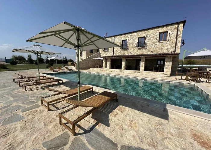 & - Terizis Le Rocher Bulgarevo