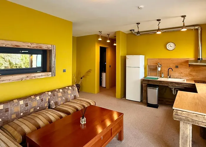 & - Terizis Le Rocher Hotel *